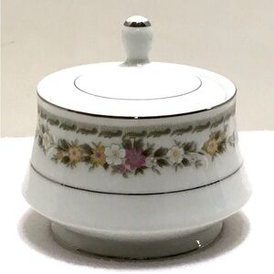 Savannah Pattern by Everbrite Sugar Bowl and Lid - Japan Green Scrolls & Flowers